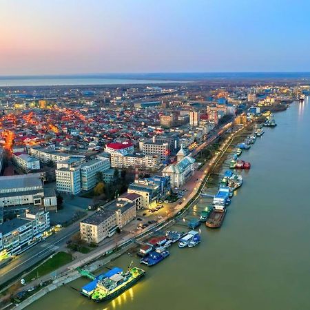 Chic Galati Apartment: Urban Escape Zewnętrze zdjęcie